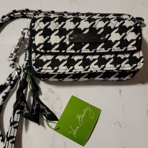 VERA BRADLEY ALL IN ONE CROSSBODY PURSE NWT